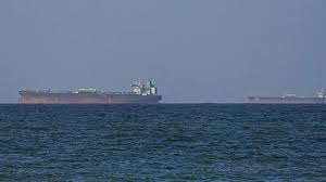 मध्यपूर्व क्षेत्रमा फेरि तनाव चर्कियो, होर्मुज जलमार्गमा गोलाबारी