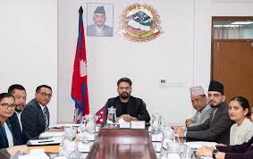 प्रहरी प्रतिष्ठानको ११४ रोपनी जग्गा राष्ट्रपति कार्यालयलाई दिने तत्कालीन ओली सरकारको निर्णय खारेज  ‘सुकुम्वासी बस्ती खाली गराउने विषयमा छलफल भएको छैन’